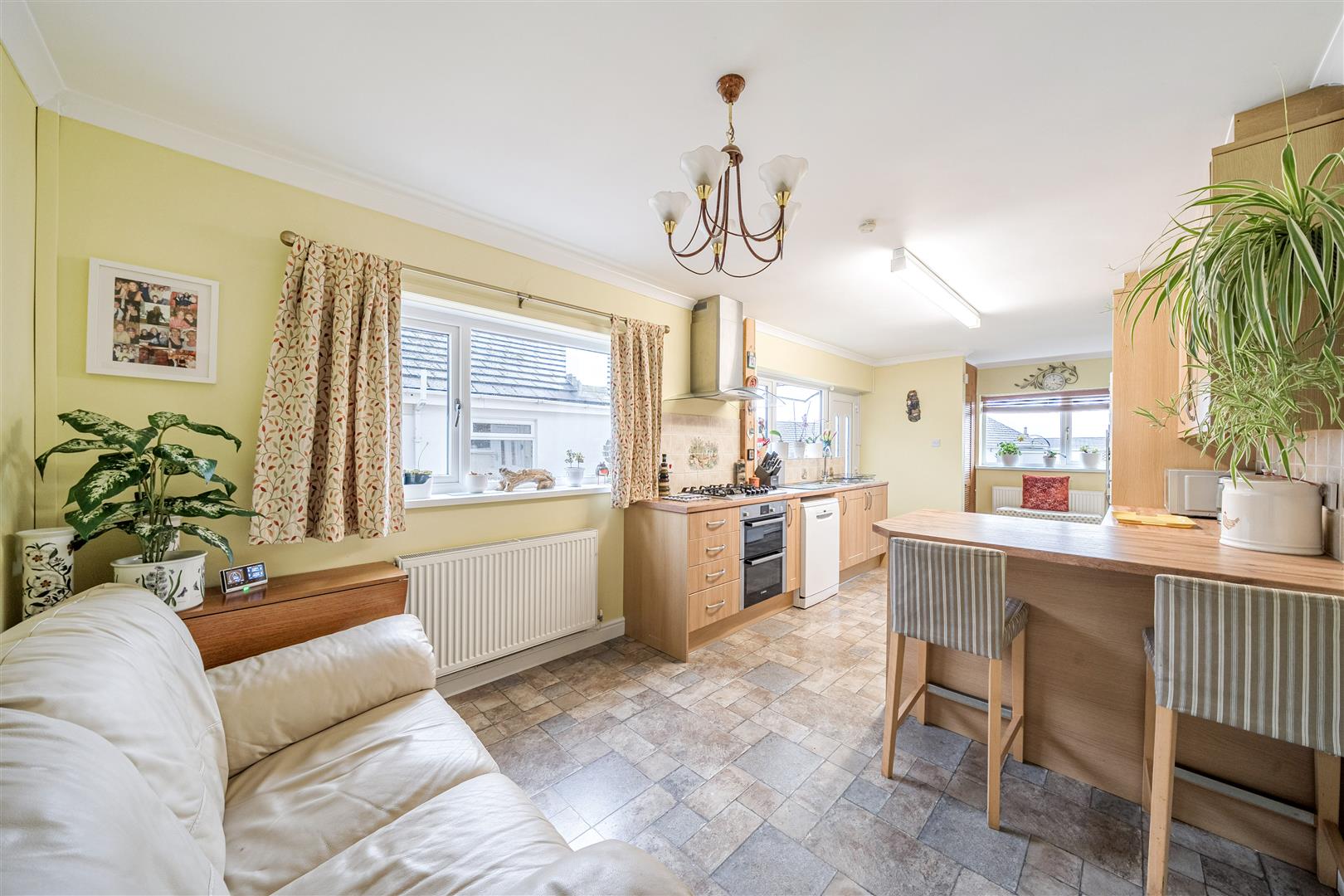 Maenor Helyg, Pembrey, Burry Port, SA16 0TU